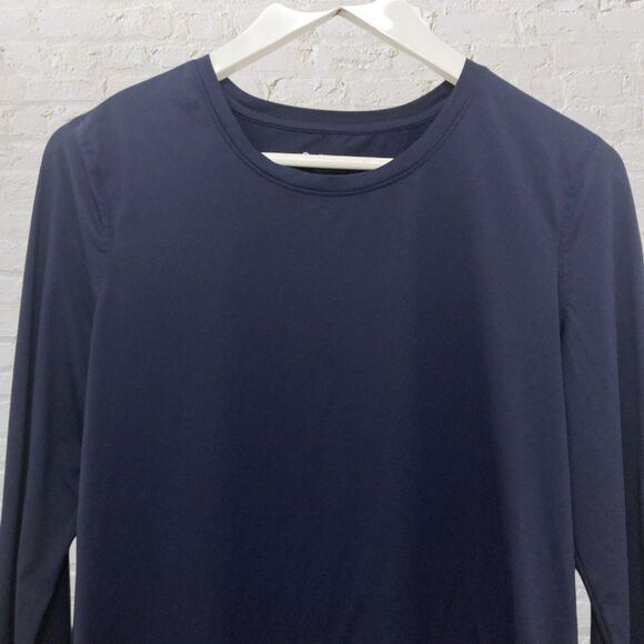 Athleta Sunlover UPF Tulip Back Top S Navy Thumbhole Sun Protection - Picture 5 of 15